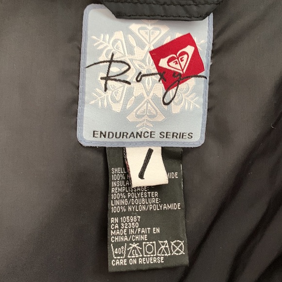 Roxy endurance series, snowboarding, jacket, L in black and pink design NWOT - Picture 12 of 16